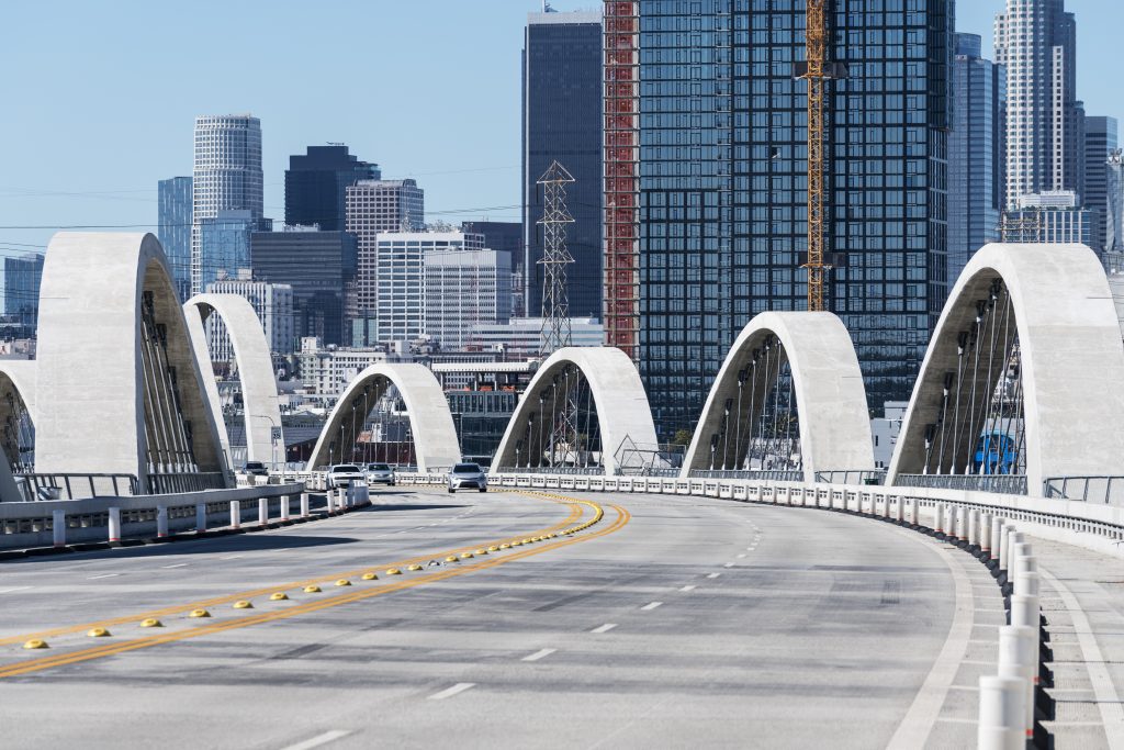 Los Angeles 6th Street bridge and skyline in Southern California.